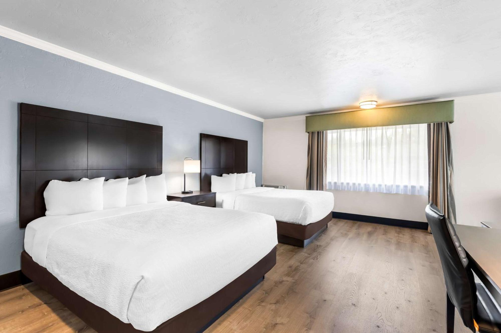 Best Western Plus Parkway Inn Wilsonville Exterior foto